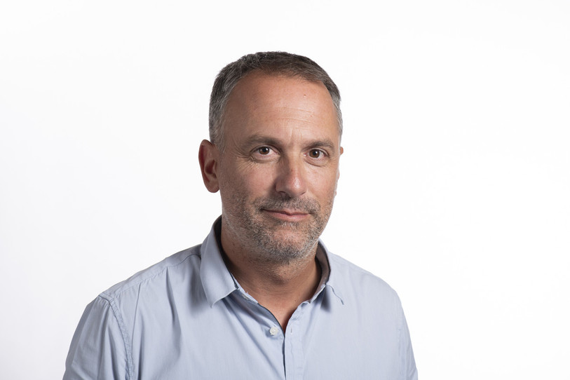 Johan Perrin succède à Xavier Brunner à la tête du PLRP. (Photo : Parti libéral-radical de la ville de Porrentruy)