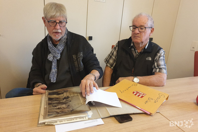 Patrick Buchwalder, ancien activiste du Groupe Bélier (à gauche), et Jacques Daucourt, cinéaste amateur (à droite), co-réalisent le long-métrage « Lutte et drames pour la Liberté ».