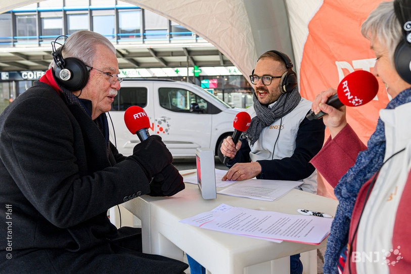 Pierre Steulet interrogé par Joëlle et Adrien.