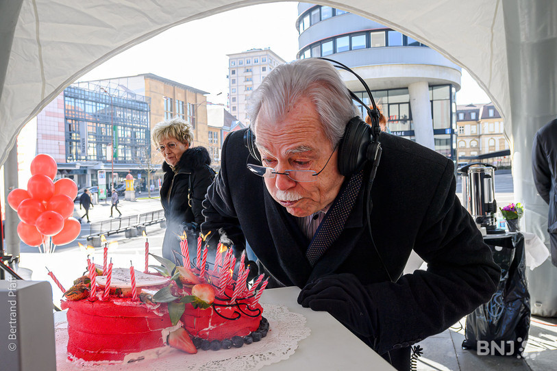 Le beau gâteau d'anniversaire offert par la Boulangerie Hébert à La Chaux-de-Fonds.
