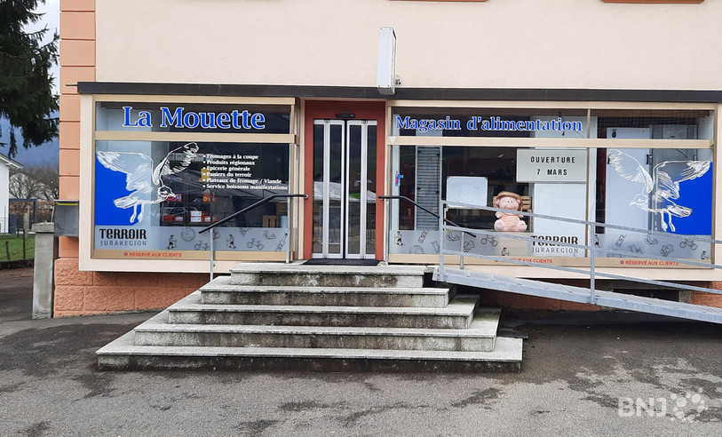 Le magasin d'alimentation La Mouette a rouvert ses portes ce jeudi à Glovelier.