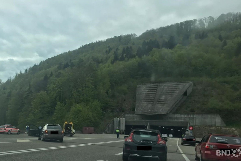 La députée des Vert’libéraux Emilie Moreau propose des pistes pour résorber les ralentissements et les bouchons sur l'A16 via deux motions déposées ce mercredi. (Photo : illustration / archives)