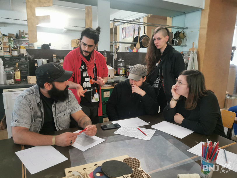 Des festivaliers ont pu découvrir le processus de création derrière un escape game ce samedi à Ludesco.