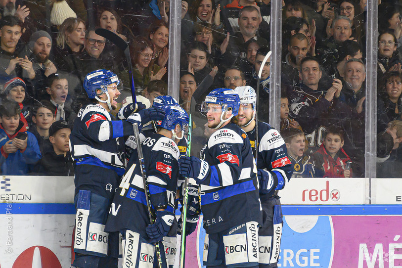 Le HC La Chaux-de-Fonds a parfaitement réussi son premier match de l'exercice vendredi aux Mélèzes. 