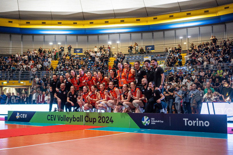 Le NUC face à Chieri'76 en finale de la CEV Cup à Turin. (Photo : archives)