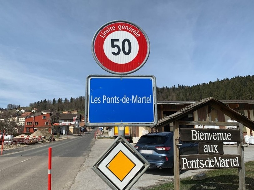 Nous nous intéressons ce jeudi aux Ponts-de-Martel, où 31 candidats visent un siège au législatif.  