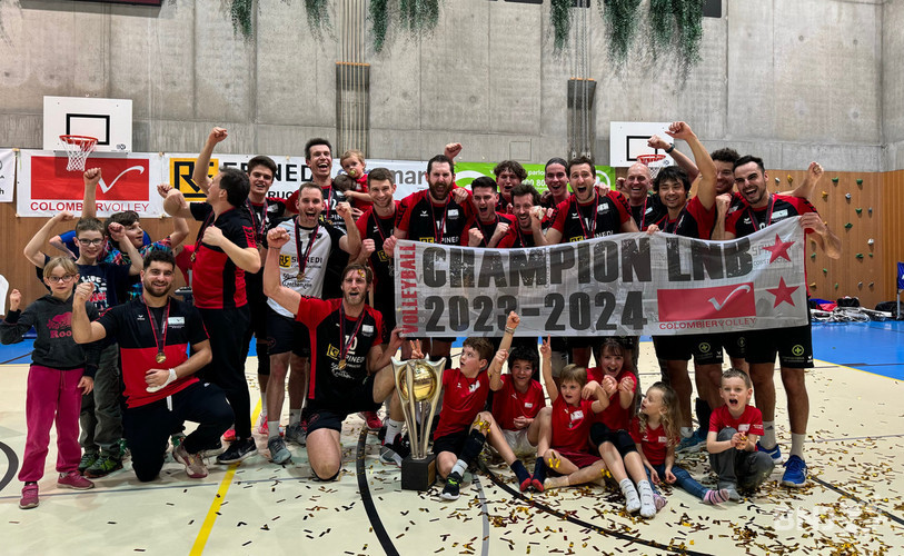 Colombier Volley a pu laisser exploser sa joie et fêter son titre de champion de Ligue B devant son public samedi au Mûriers.
