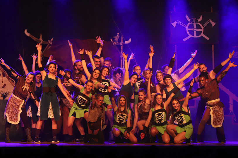 Le Swing Rock Ajoie remonte sur les planches avec le spectacle « Western Love » les 5, 6, 11, 13 et 13 avril prochains. (Photo : Mauricette Schnider)