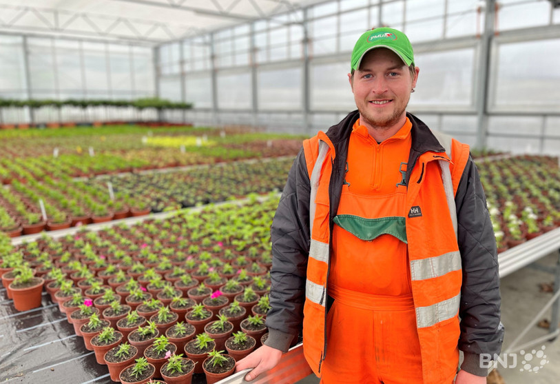 Alain Chèvre, horticulteur et floriculteur pour la ville de Delémont, s'occupe notamment de la gestion de la nouvelle serre.