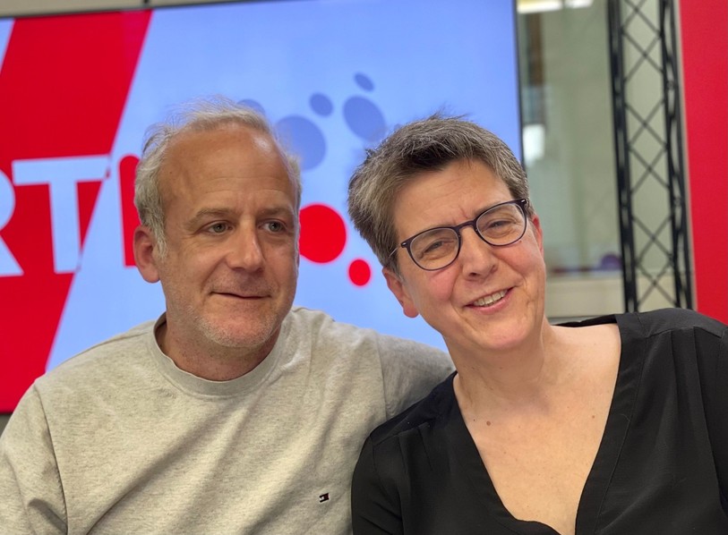 Joël Marchetti et Claire Wiget dans « 40 ans / 40 voix ».