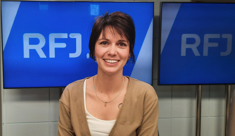 Aurélie Schmassmann, doctorante jurassienne à l'observatoire universitaire du vélo et des mobilités actives à Lausanne, revient sur la difficulté à instaurer l'habitude du vélo dans le canton. 
