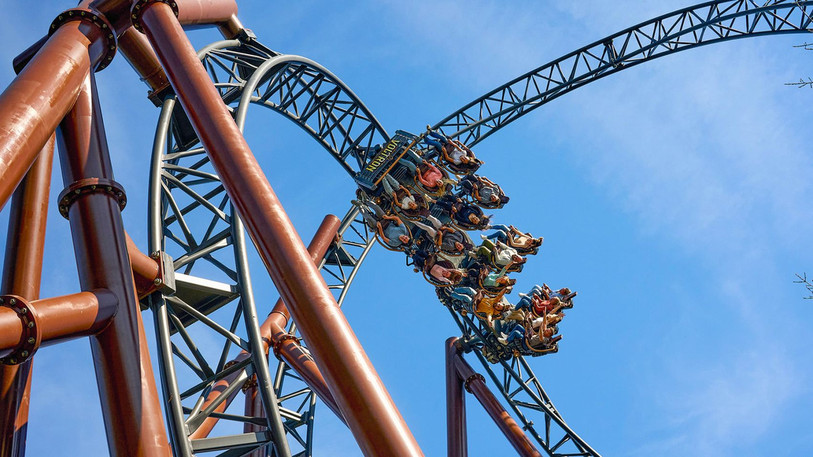 Le Voltron Nevera offre des sensations fortes à ses visiteurs. (Photo : Europapark)