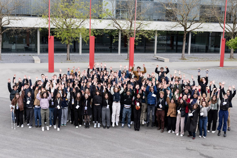 Depuis un an, ces élèves suisses espèrent rejoindre la finale du 58ème Concours national de Science et jeunesse. (Crédits photo : Science et jeunesse)