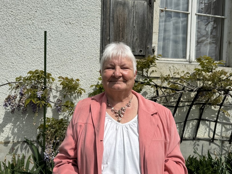 Mireille Grosjean, initiatrice du projet de la plaque commémorative en l'honneur de Marcel Junod.