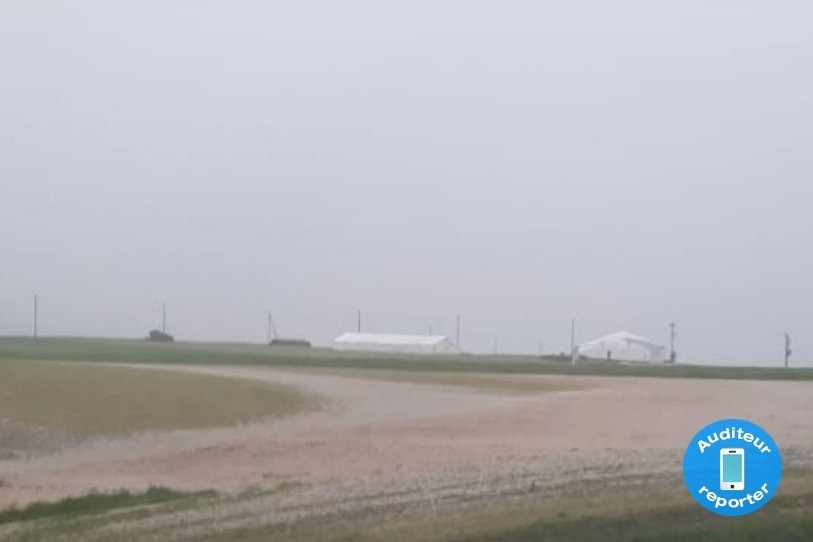 Les tentes du festival Dritchino ont été touchées par des orages violents mercredi soir. (Photo : Auditeur reporter).