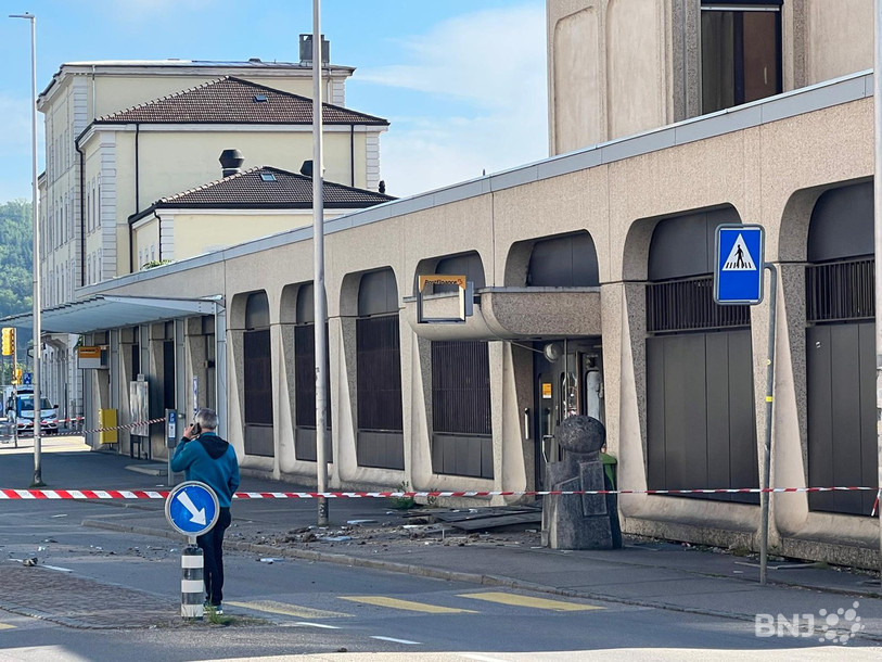 Le secteur de la gare à Porrentruy avait été bouclé par la police suite à l'explosion du bancomat en mai dernier.