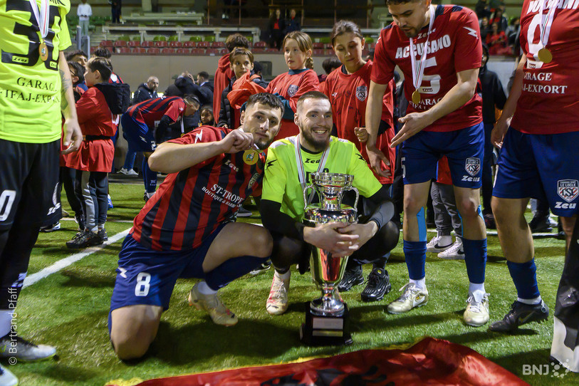 Le FC Le Communal Sport Le Locle avait gagné la Coupe neuchâteloise. (Photo : Bertrand Pfaff)