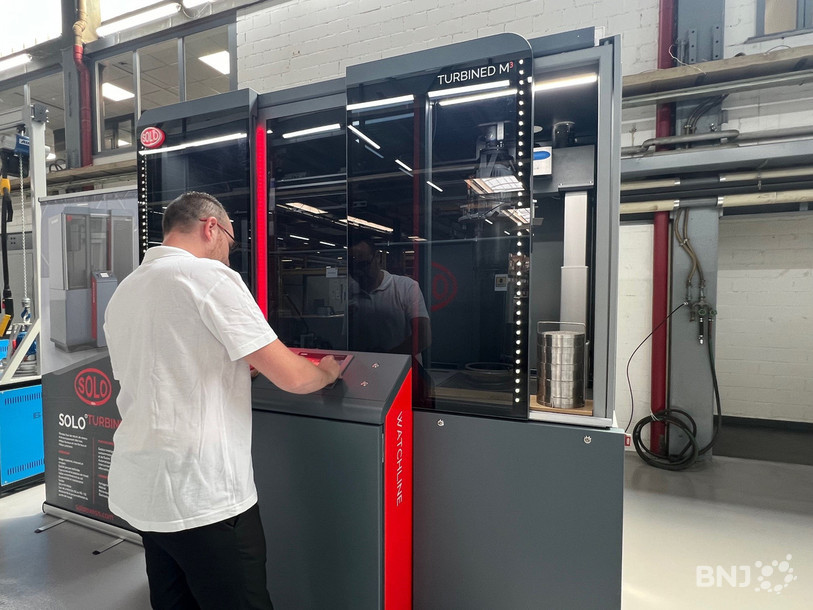 L'entreprise a présenté jeudi matin ce four à pot automatisé. Un produit qui n'existait pas encore dans la gamme de Solo Swiss.