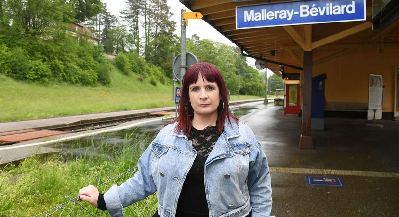 La Valbirsienne Anne Rossé aura bataillé durant une demi-douzaine d'années, en partie seule, pour que le transporteur accède à sa demande. (Photo : Stéphane Gerber)