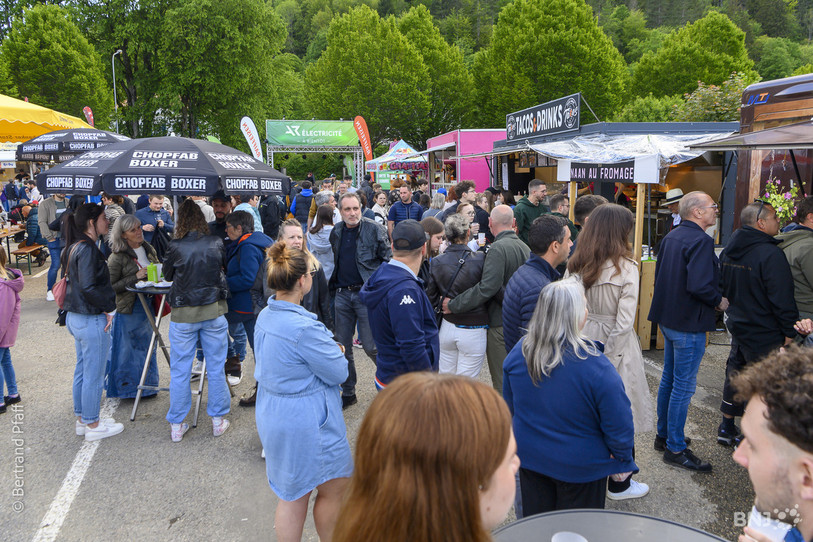 La 3e édition de l'AR Mood Festival a attiré environ 6'000 personnes à Fleurier, selon les organisateurs. (Photo: Bertrand Pfaff)