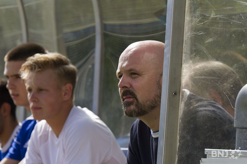 L'entraîneur du FC La Chaux-de-Fonds Meho Becirovic.