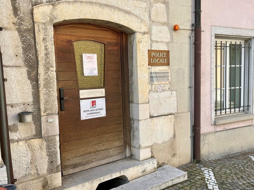 La Police municipale de Delémont sera provisoirement subordonnée à la Police cantonale jurassienne à partir du 10 juin.