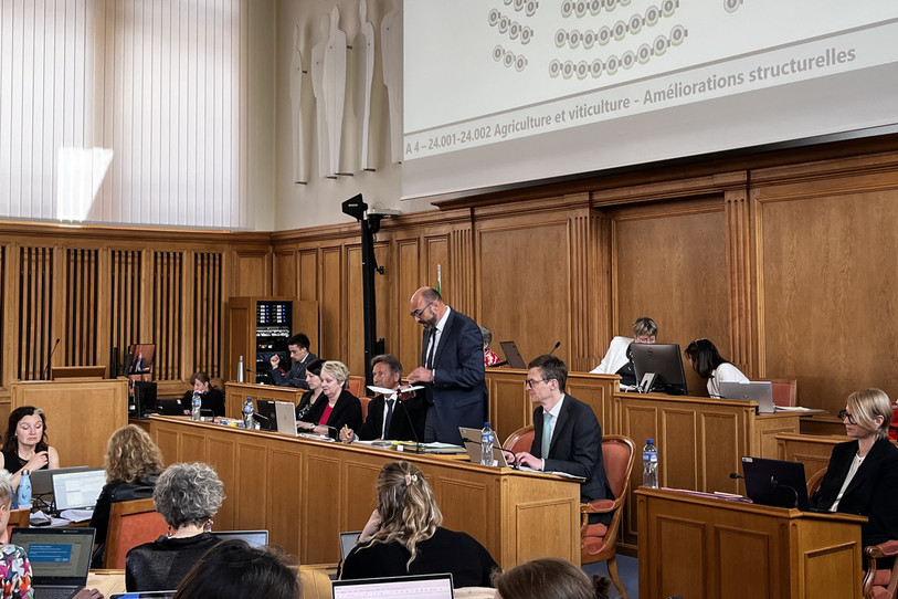 Laurent Favre, lors d'une intervention au Grand Conseil. Photo : archives.