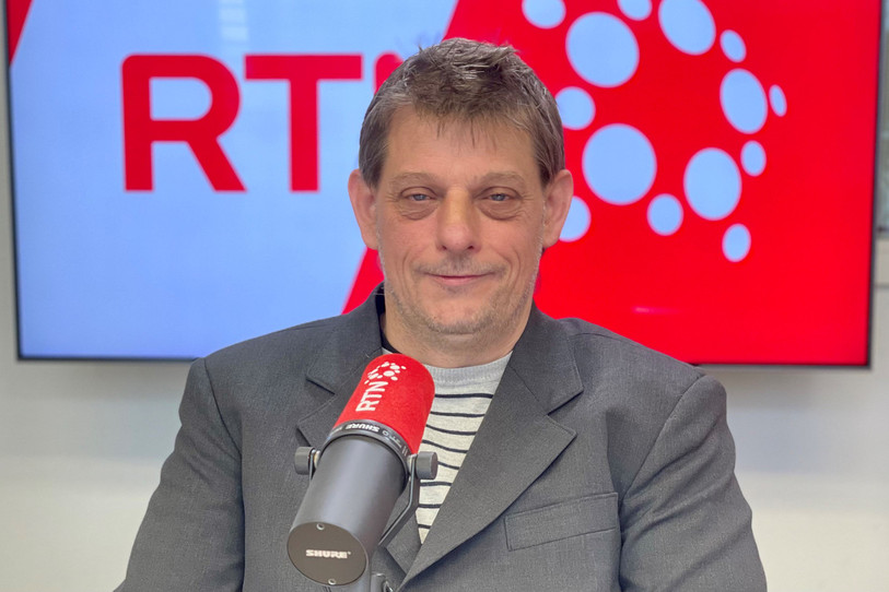 Fabien Bertschy, délégué de la Commission de l’inclusion des personnes vivant avec un handicap dans « La Matinale ».