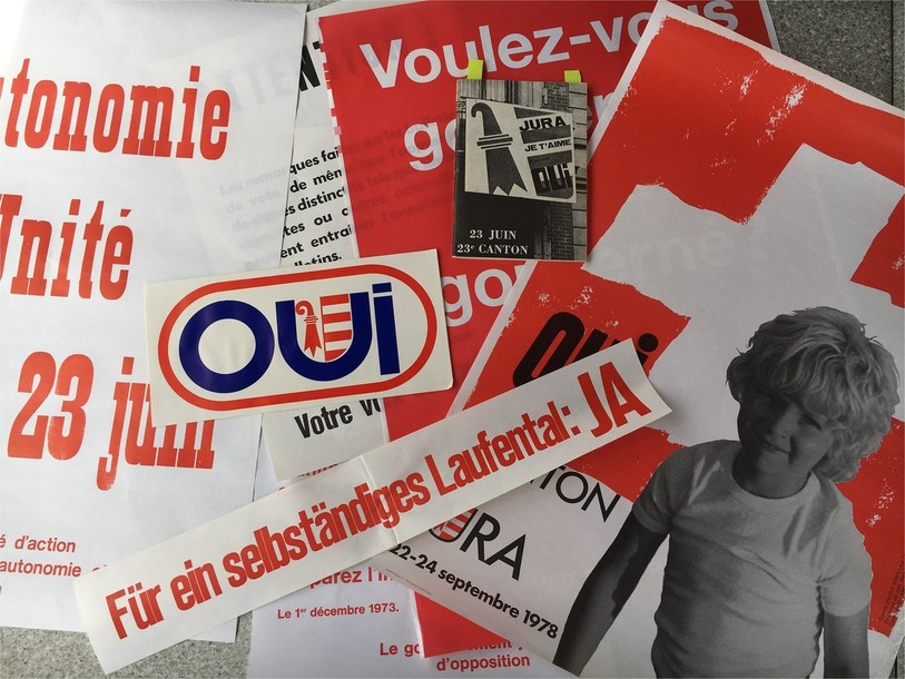 La plupart des affiches, qui seront placardées à Buix, proviennent des archives personnelles de Michel Choffat.