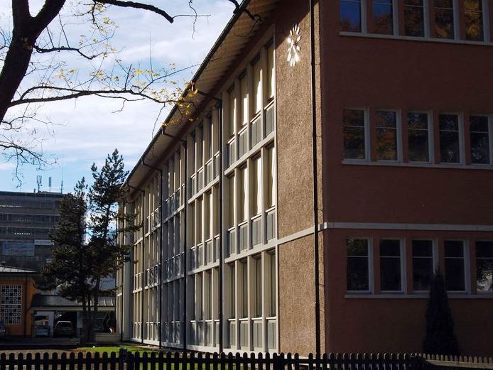 L'école primaire du Clos à Moutier. (photo : ecoles-moutier.ch)