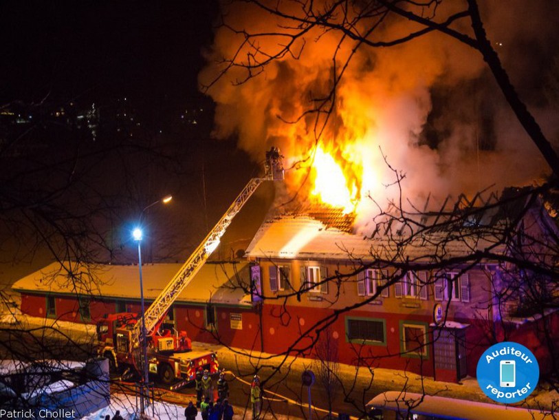 Les pompiers ont rapidement pu éteindre les flammes.