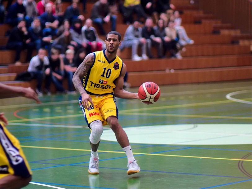 Brian Colon a inscrit 16 points en seulement 17 minutes de temps de jeu.
