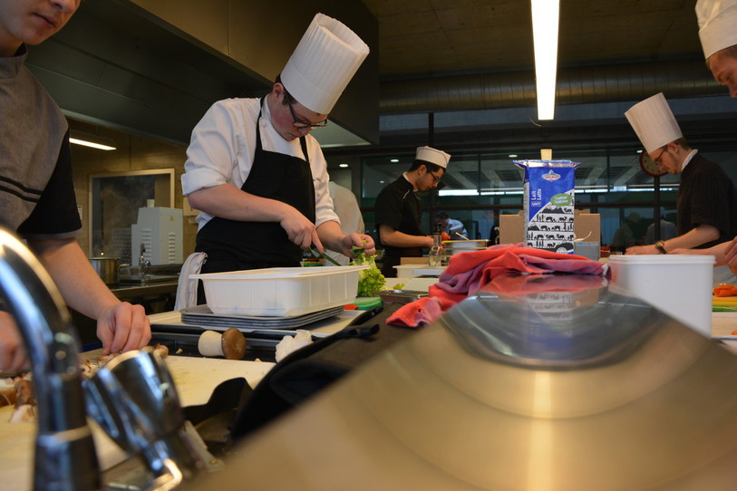 Les cuisiniers finalistes ont mis du coeur à l'ouvrage.