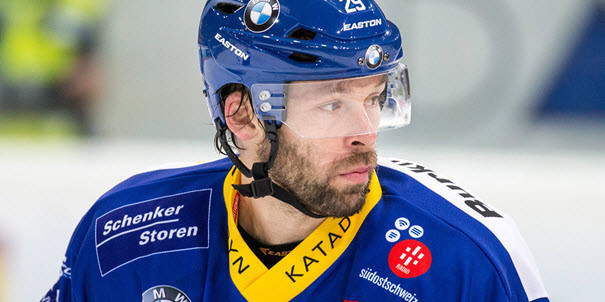 Beat Forster portera le maillot du HC Bienne dès la saison 2017/18. (photo: site internet ehcb.ch)