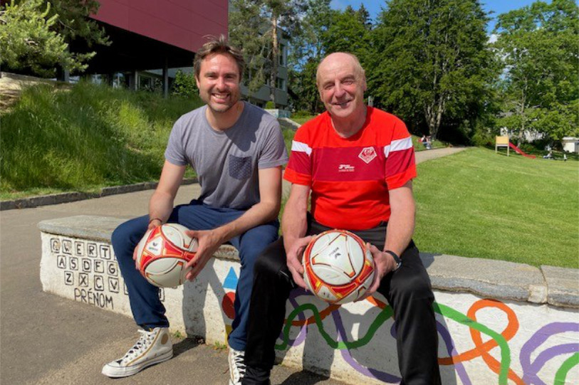 De gauche à droite : Yannick Rappan (ancien gardien du FC Étoile-Sporting) et Gérard Prétôt (président du FC Étoile-Sporting).