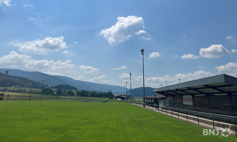 Le FC Vicques va pouvoir installer de l'éclairage LED autour de ses terrains de football. 