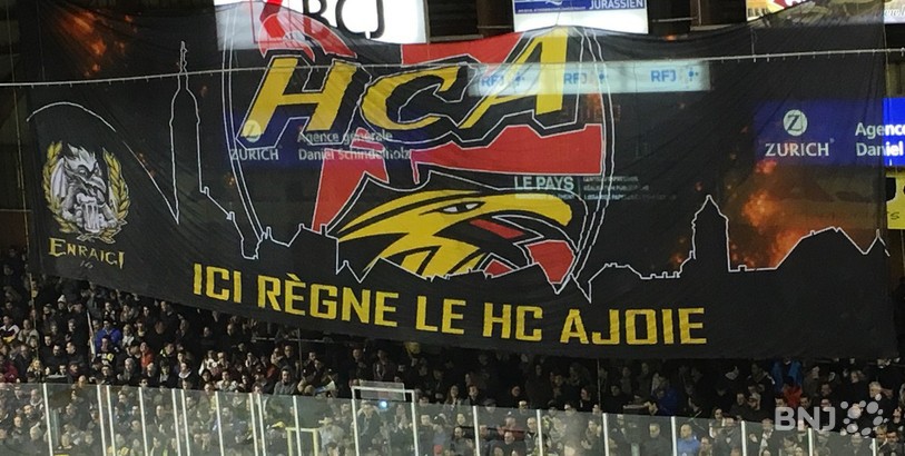 Le tifo déployé avant le match