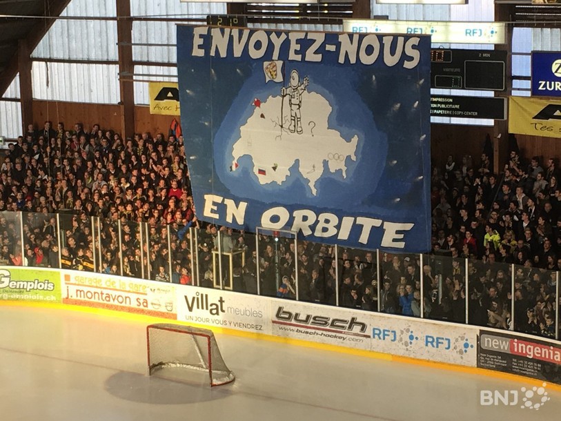 Le nouveau tifo déployé dimanche soir par le public ajoulot