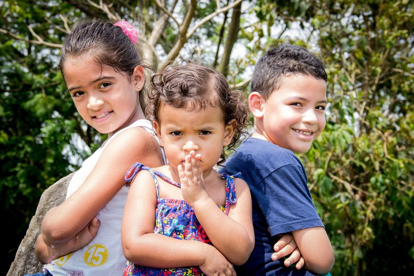 trois enfants