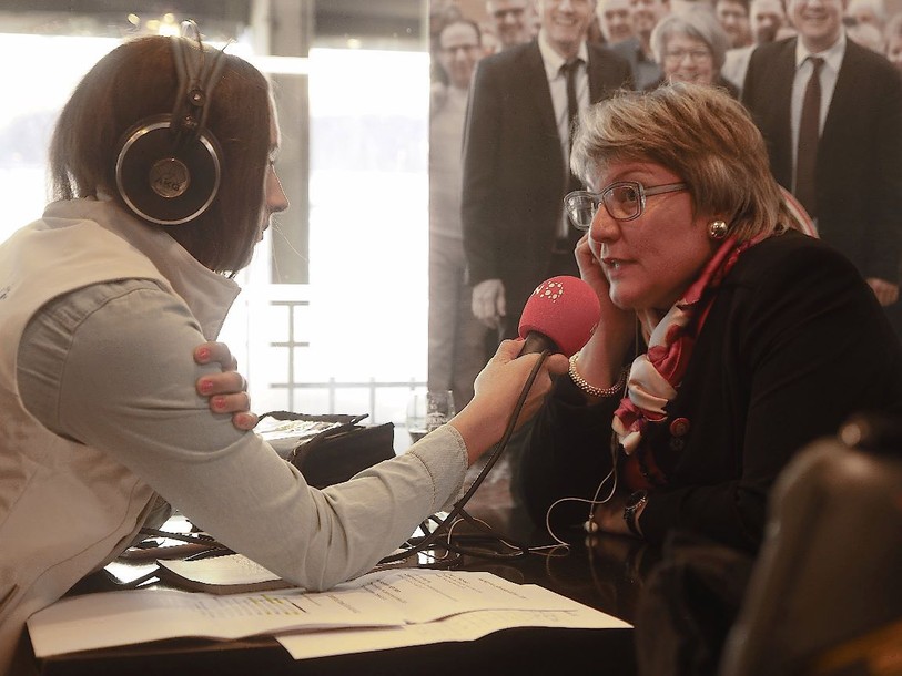 Monika Maire Hefti interrogée par Alizée Liechti.