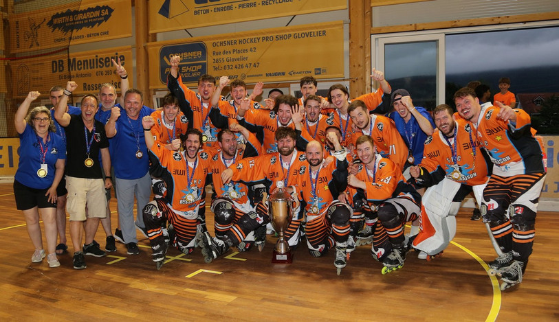 Le SHC Rossemaison évoluera encore une saison sous les ordres de Steve Nussbaumer (photo archives : David Stemer).