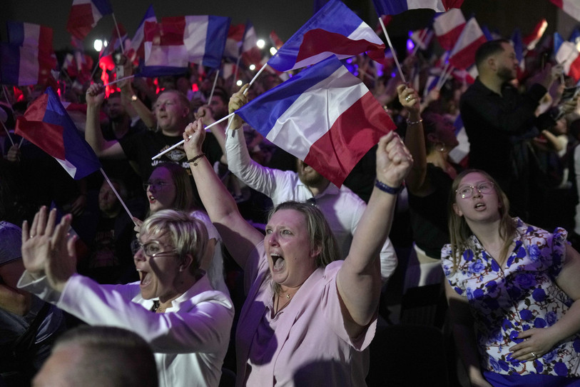 Le Rassemblement national tente d'atteindre la majorité absolue au Parlement, malgré les incitations des autres partis à faire barrage. (Photo : KEYSTONE / AP / Thibault Camus).