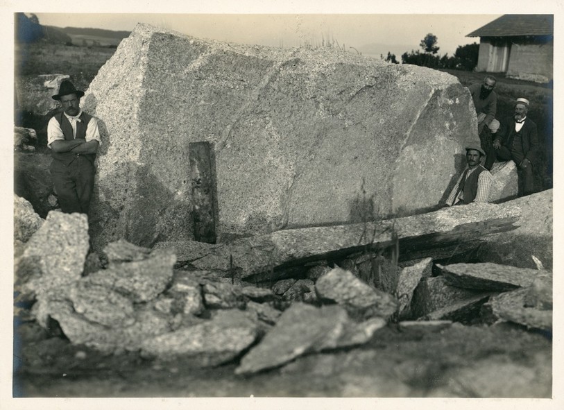 Une vidéo retracera l'histoire du Fritz des Rangiers, de sa chute à sa naissance, au musée du Pire à Porrentruy. (Image : Plonk & Replonk).