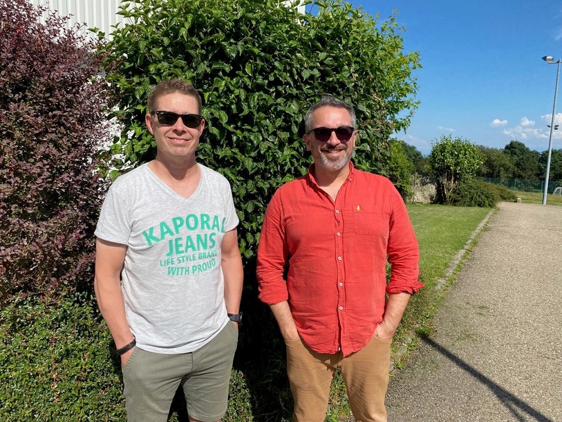 De gauche à droite : Pierre-Emmanuel buss, membre du comité, et Francesco Garufo, président du club