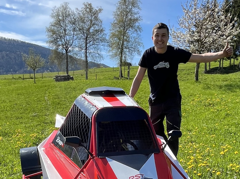 Billy Erb et son buggy sont prêts pour l'Autocross de Bure. (Photo : Alice Anderson).