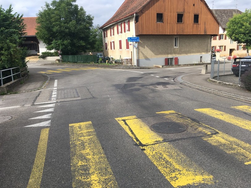 Cornol réduit le nombre de passages piétons pour plus de sécurité.