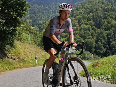 Justin Paroz roi de l'effort longue distance. ( Photo : M. Paroz)