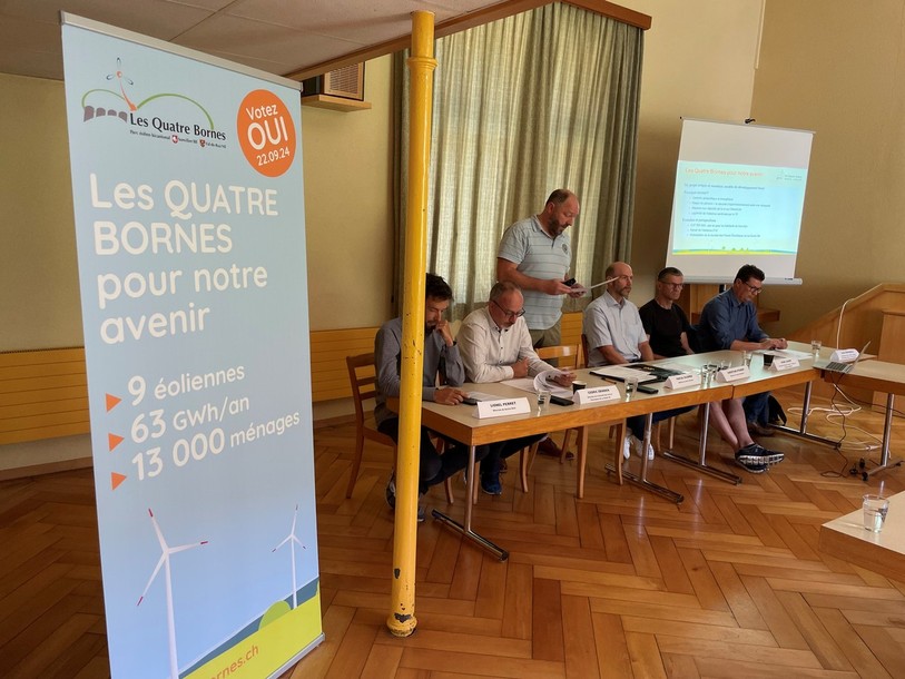 Le comité d‘initiative en faveur du parc éolien des Quatre Bornes a lancé sa campagne mercredi matin à Sonvilier.