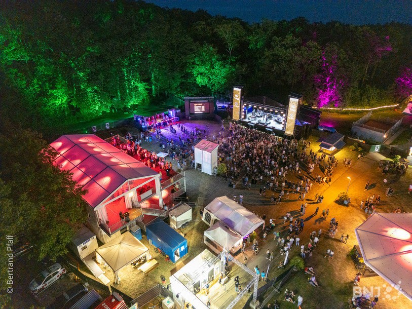 Malgré un fin prématurée, BeRock festival a drainé les foules, comme ici jeudi soir. (Photo : Bertrand Pfaff).