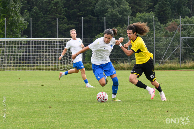 Diego Diaz et le FC Bosna Neuchâtel poursuivent leur folle deuxième partie de saison. (Photo archives : Bertrand Pfaff).